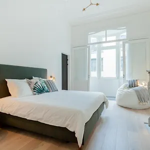 Otel Rodelijv, Gent