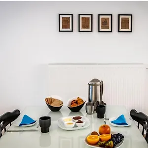 2* Bed & Breakfast 1 Uit De 100