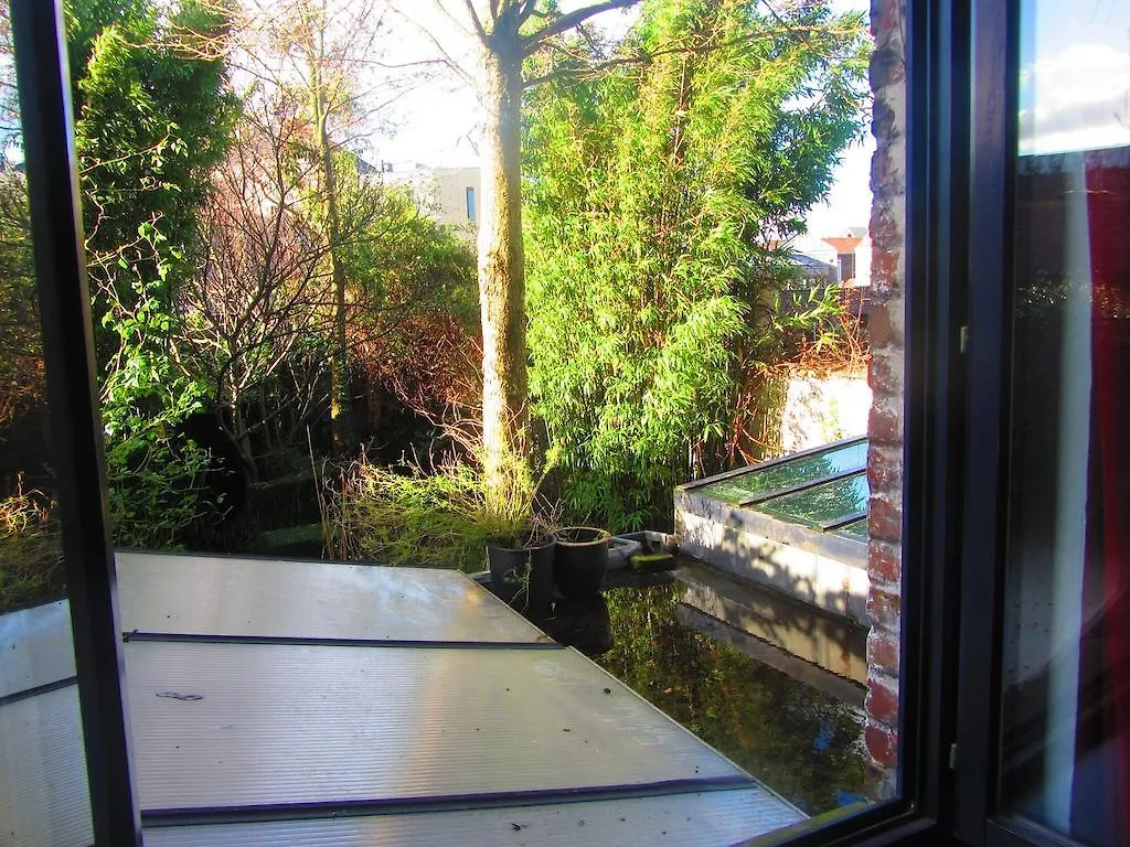 *** Panzió B&B Faja Lobi Gent Belgium